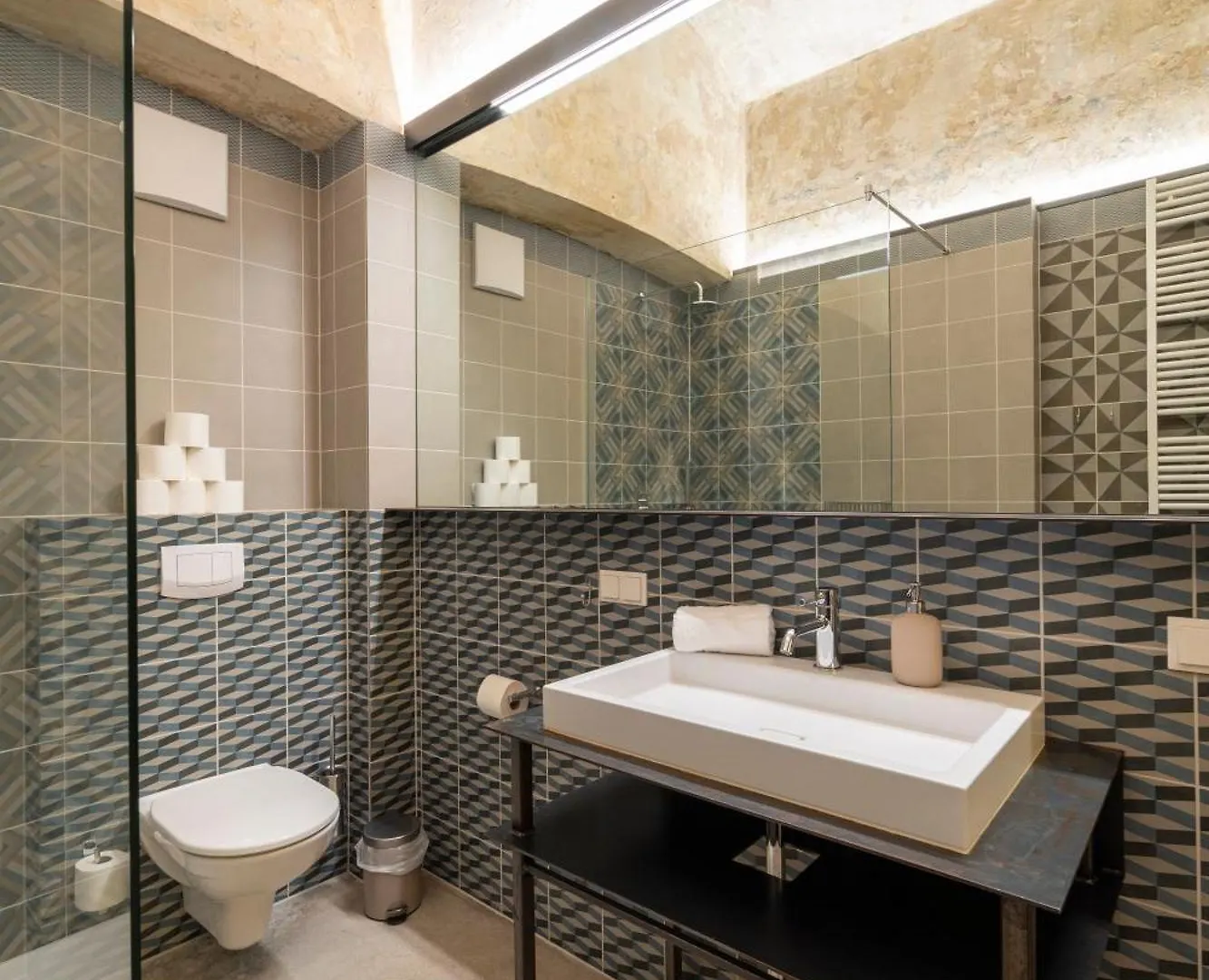 Awerner Suites Belvedere - Der Schlosser Vienna 0*,
